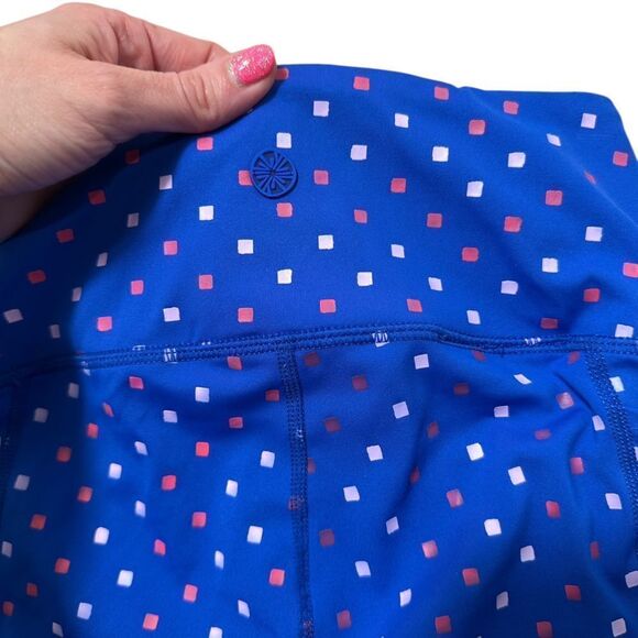 Lilly Pulitzer Royal Blue Luxletic Weekender High Rise UPF 50+ Crop Legging - Picture 8 of 11